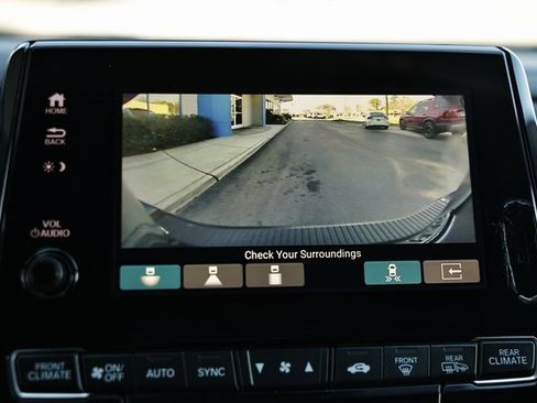 Used 2022 Honda Odyssey Touring image 39