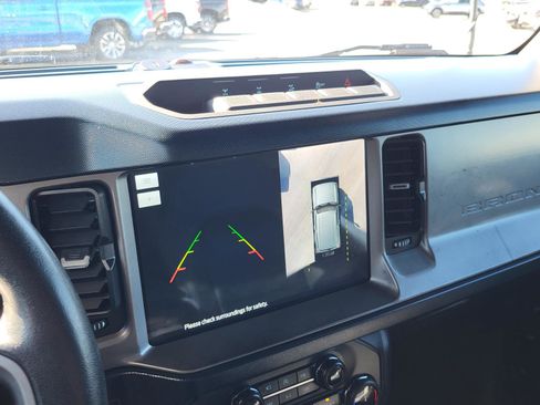 Used 2022 Ford Bronco Outer Banks w/ Sasquatch Package image 27