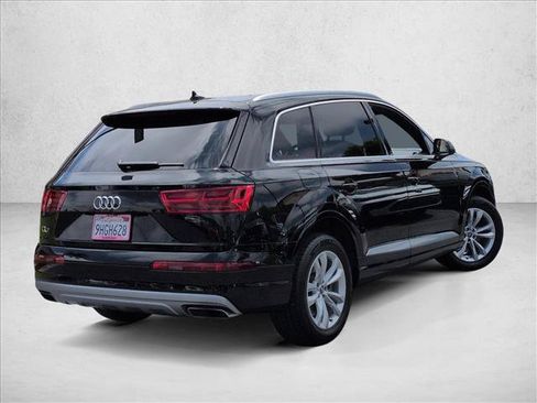 Used 2019 Audi Q7 3.0T Premium Plus w/ Premium Plus Package AWD/4WD image 5