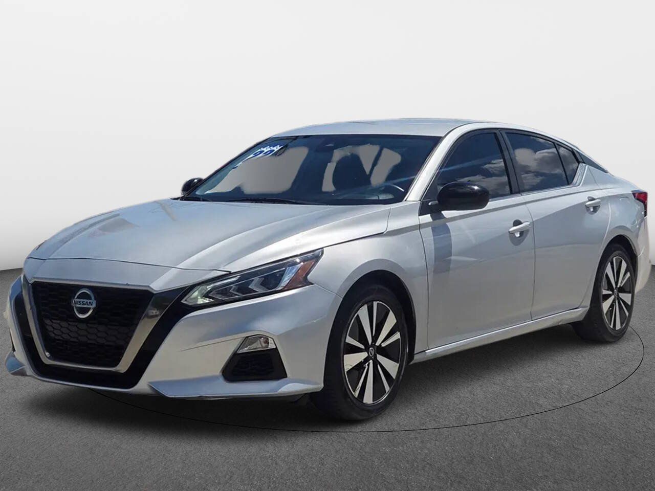Used 2022 Nissan Altima 2.5 SR FWD image 1