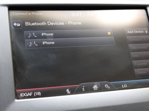 Used 2015 Ford Fusion SE w/ Equipment Group 202A FWD image 34