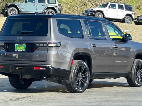 New 2026 Jeep Grand Wagoneer Summit image 4