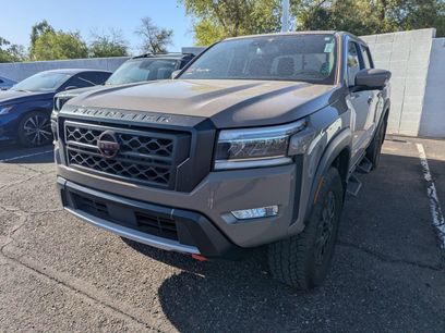 Used 2022 Nissan Frontier PRO-4X w/ Pro-4X Premium Package