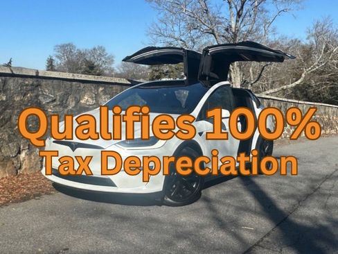 Used 2023 Tesla Model X image 2