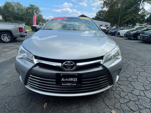 Used 2015 Toyota Camry XLE image 14