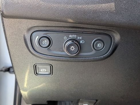 Used 2019 GMC Terrain Denali w/ Advanced Safety Package AWD/4WD image 34