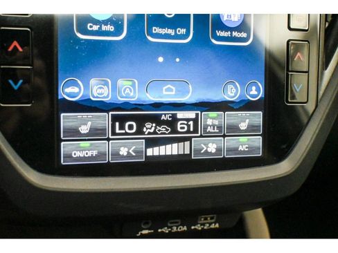 Used 2025 Subaru Forester Premium w/ Convenience Package #2 image 24