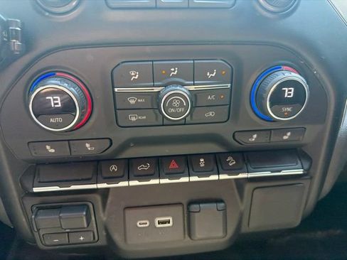 Used 2021 Chevrolet Silverado 1500 LT AWD/4WD image 11