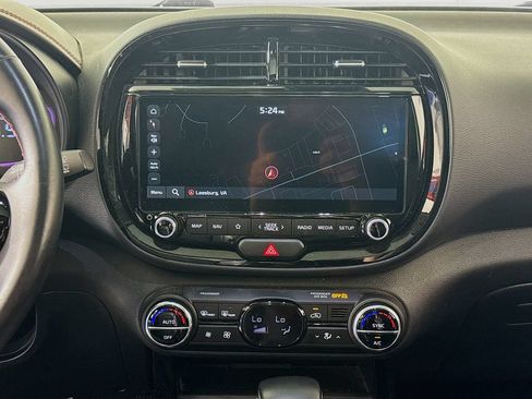 Used 2024 Kia Soul GT-Line FWD image 13
