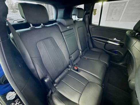 Used 2022 Mercedes-Benz GLB 250 image 26