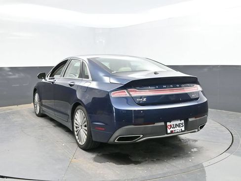 Used 2017 Lincoln MKZ Reserve w/ Climate Package FWD image 11