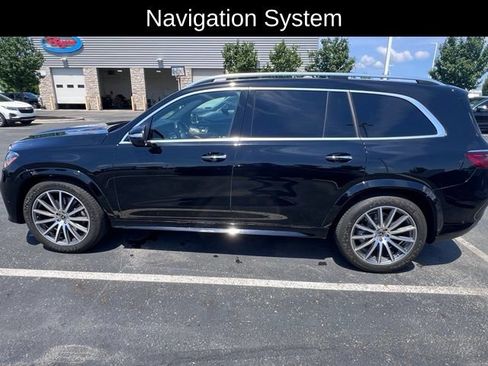 Used 2025 Mercedes-Benz GLS 450 4MATIC image 4