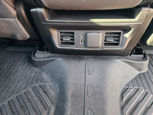 Used 2023 Chevrolet Silverado 1500 RST image 17