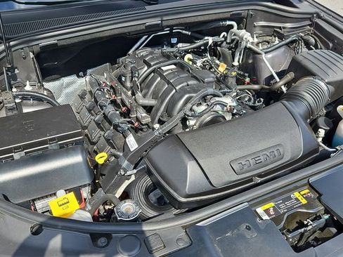 Used 2025 Dodge Durango R/T image 27