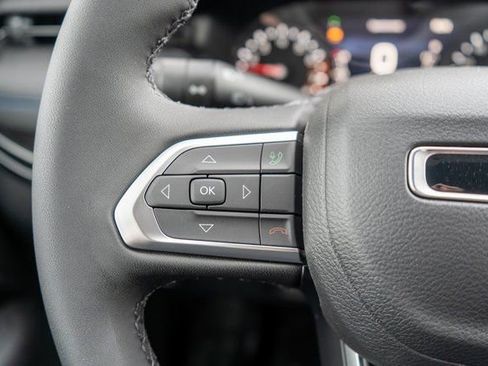 New 2026 Jeep Compass Limited AWD/4WD image 18
