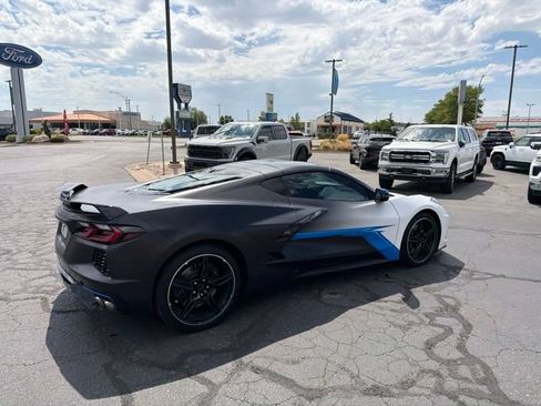Used 2024 Chevrolet Corvette Stingray Preferred Cpe w/ Z51 Performance Package RWD image 5