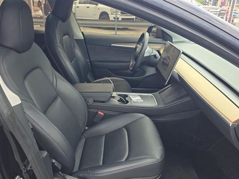 Used 2023 Tesla Model 3 Standard Range RWD image 7