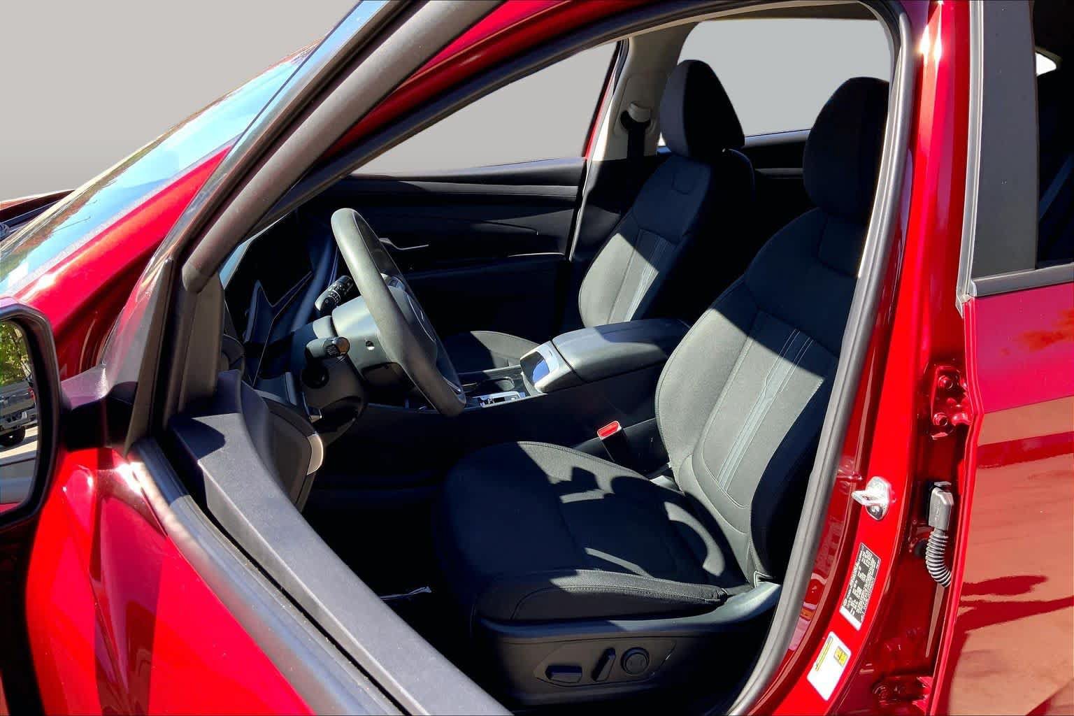 Used 2025 Hyundai Tucson SEL AWD/4WD image 8
