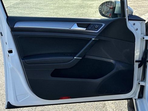 Used 2019 Volkswagen Golf Alltrack SEL image 22