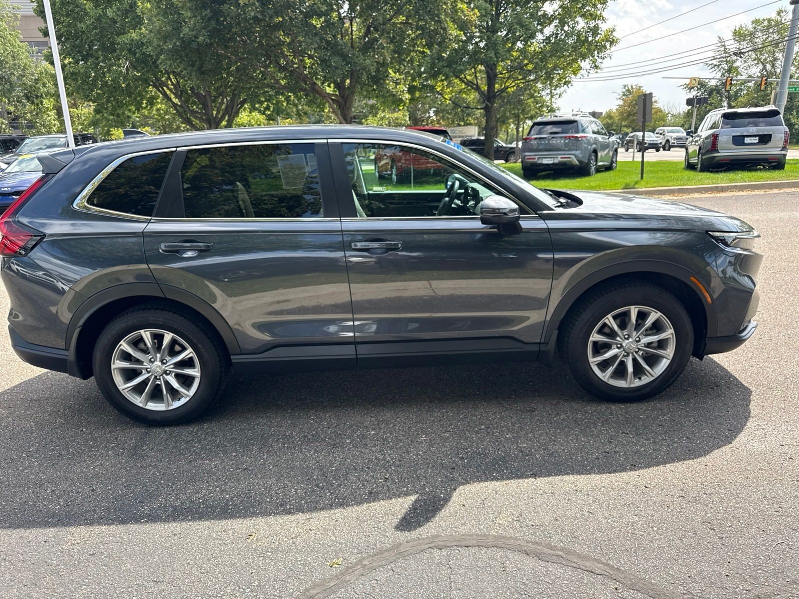 Certified 2024 Honda CR-V EX-L image 4
