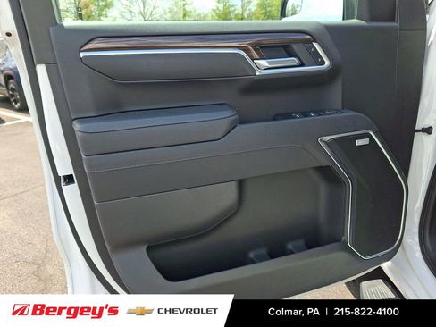 Certified 2025 Chevrolet Silverado 1500 RST w/ Convenience Package II AWD/4WD image 15