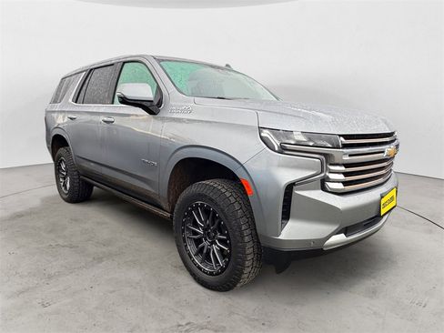 Used 2024 Chevrolet Tahoe High Country image 4