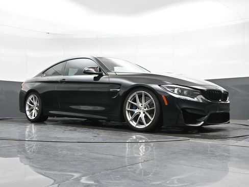 Used 2018 BMW M4 Coupe RWD image 45