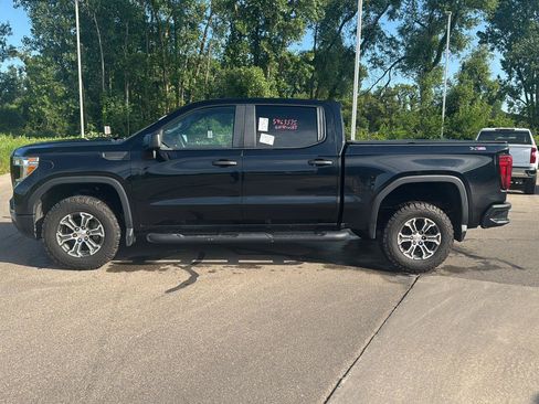 Used 2019 GMC Sierra 1500 4x4 Crew Cab w/ Convenience Package image 2