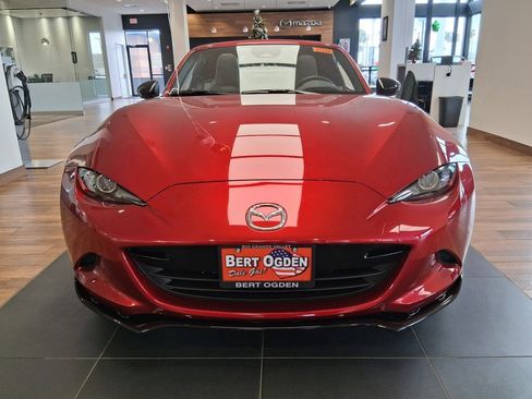 New 2025 MAZDA MX-5 Miata RF Club image 2