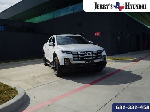 New 2026 Hyundai Santa Cruz SE image 1