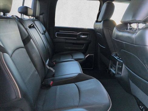 Used 2020 RAM 2500 Laramie w/ Night Edition image 17