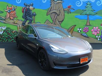 Used 2018 Tesla Model 3 Long Range