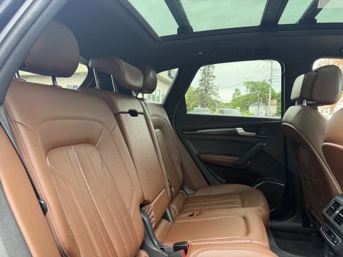 Used 2020 Audi Q5 2.0T Premium Plus AWD/4WD image 29