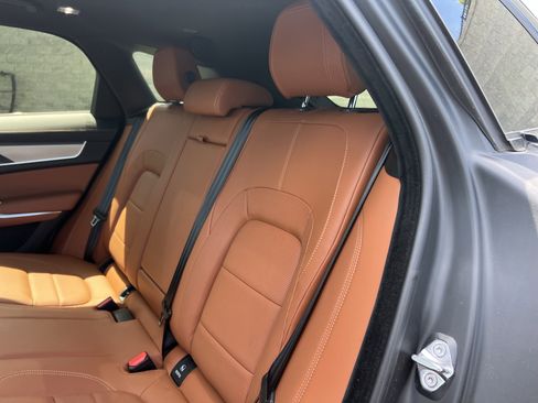 Certified 2026 Jaguar F-PACE R-Dynamic S AWD/4WD image 29