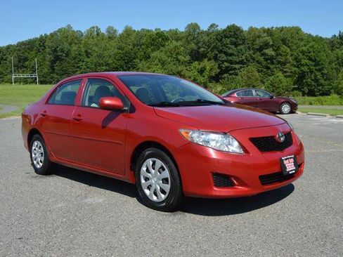 Used 2009 Toyota Corolla LE w/ All Weather Guard Pkg FWD image 3