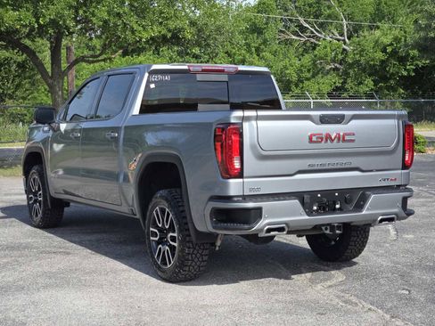 Certified 2024 GMC Sierra 1500 AT4 w/ AT4 Preferred Package AWD/4WD image 5