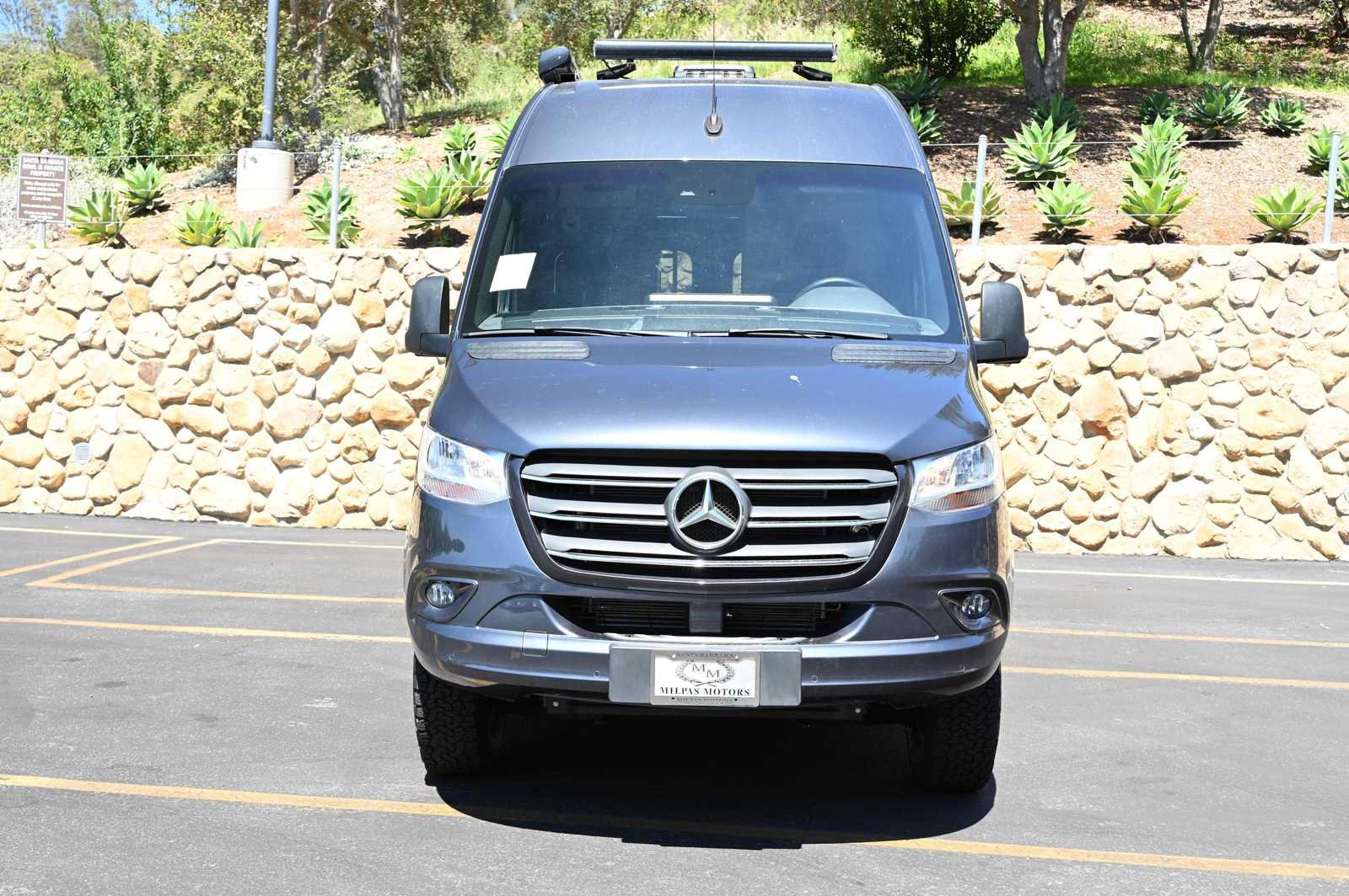 Used 2022 Mercedes-Benz Sprinter 2500 image 2