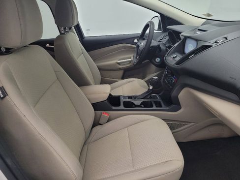 Used 2017 Ford Escape SE w/ Equipment Group 201A image 21