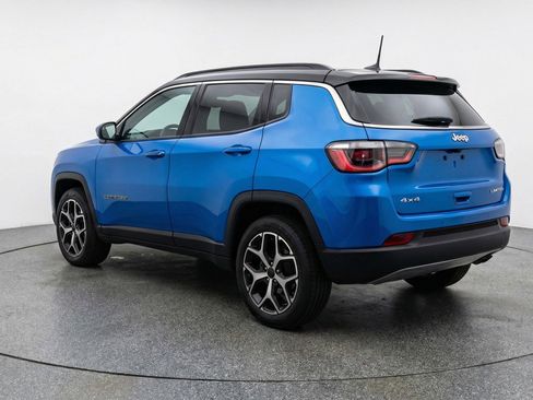 Used 2025 Jeep Compass Limited AWD/4WD image 6