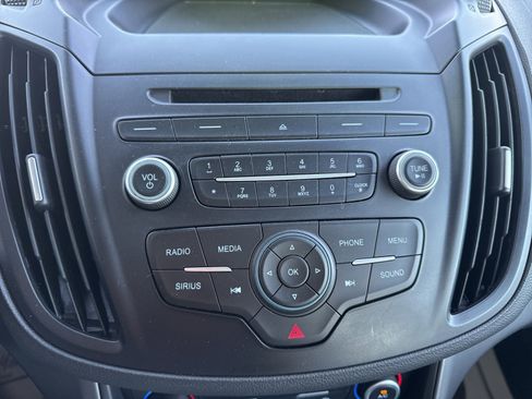 Used 2018 Ford C-MAX SE image 29