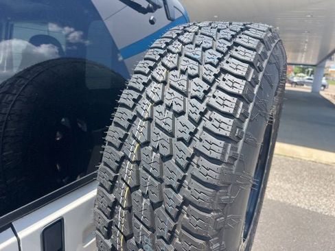Used 2000 Jeep Wrangler Sport AWD/4WD image 7