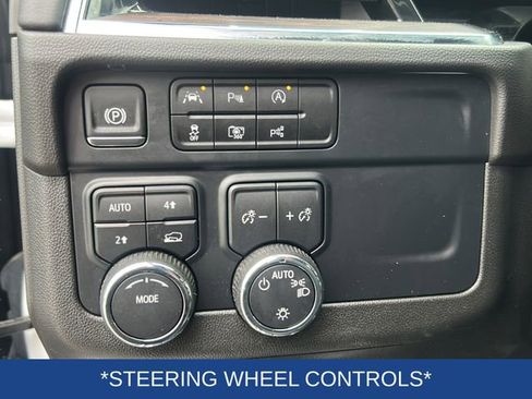 Used 2025 Chevrolet Tahoe LT AWD/4WD image 13