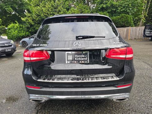 Used 2019 Mercedes-Benz GLC 300 4MATIC image 6