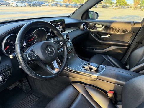 Used 2017 Mercedes-Benz GLC 300 image 25