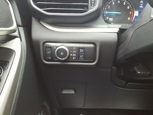 Certified 2023 Ford Explorer XLT w/ Equipment Group 202A image 17