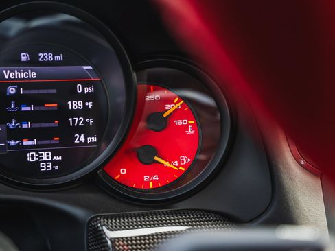 Used 2018 Porsche 911 GT2 RS RWD image 35