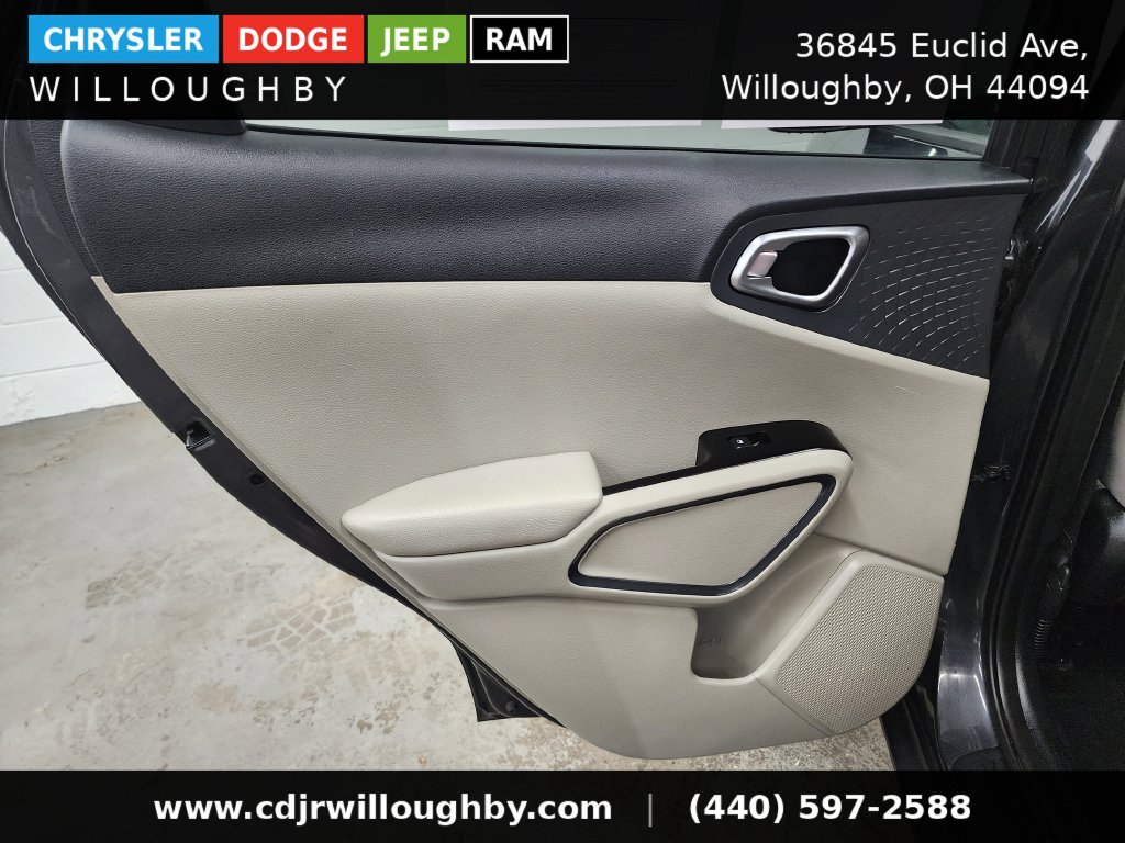 Used 2021 Kia Soul EX FWD image 27