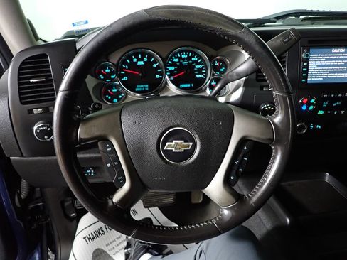 Used 2008 Chevrolet Silverado 3500 LT AWD/4WD image 23
