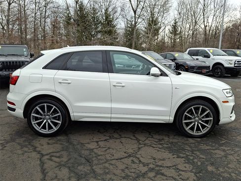 Used 2018 Audi Q3 2.0T Premium Plus w/ Premium Plus Package image 14