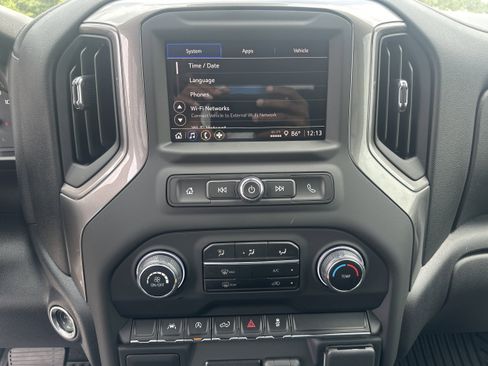 Used 2026 Chevrolet Silverado 1500 Custom w/ Turbomax Blackout Package AWD/4WD image 29